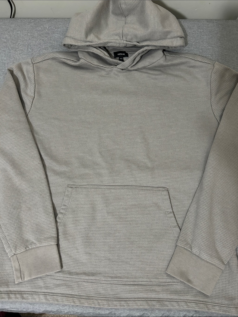 Express Men’s Light Gray Hooded Waffle Pullover. Can fit a woman’s Small